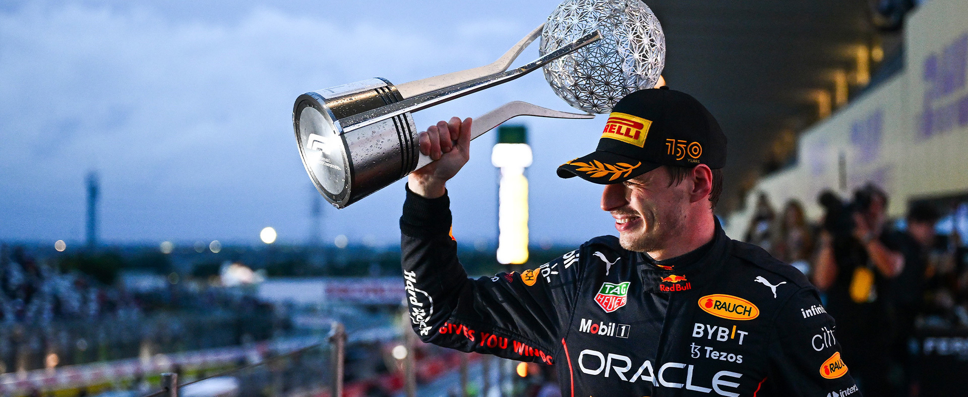 Back with a Championship win for Max Verstappen!