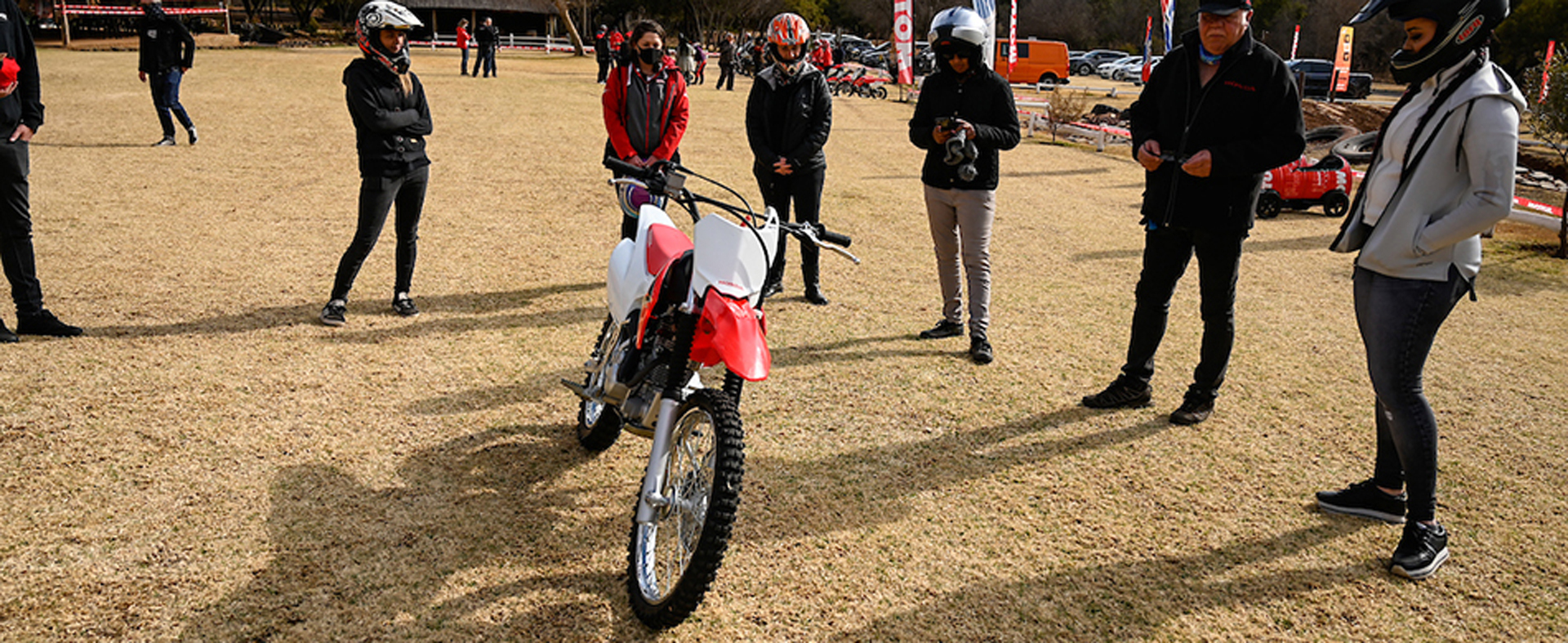 MOTUL EMPOWERS WOMEN ON TWO WHEELS MOTUL EMPOWERS WOMEN ON TWO WHEELS